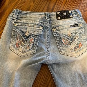 Miss me size 28 signature boot